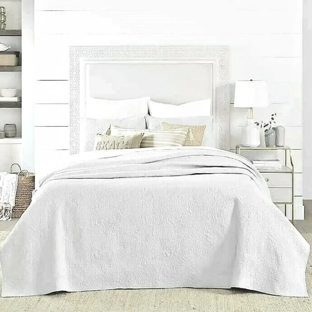 brand new WHITE 3-pc Coastal Living KING Embroidered Coral 100% Cotton Quilt Set